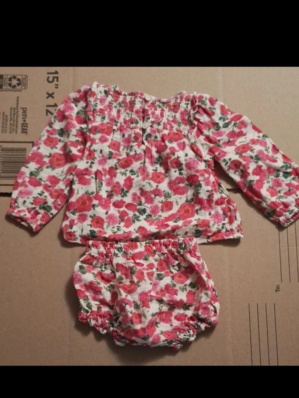 Old Navy Pink, Red and Green Floral Baby Two-Piece Set 12m-18m